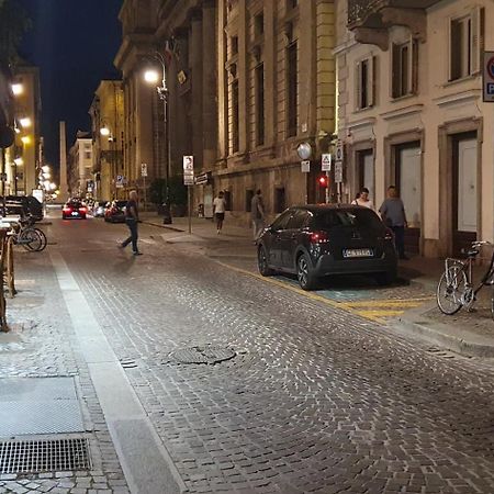 Central Loft Carina Ideale Per Visitare Il Centro Di Torino Экстерьер фото
